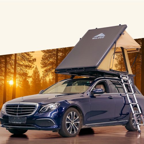 LEAF Aluminium Dachzelt montiert auf Fahrzeug Overlanding Dachzelt Setup Camping Offroad