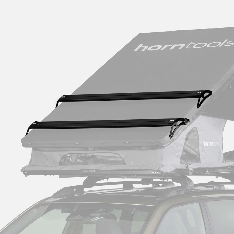 Dachträger-System auf dem TRIANGEL Cloud Horntools Hartschalen-Dachzelt für zusätzliches Equipment