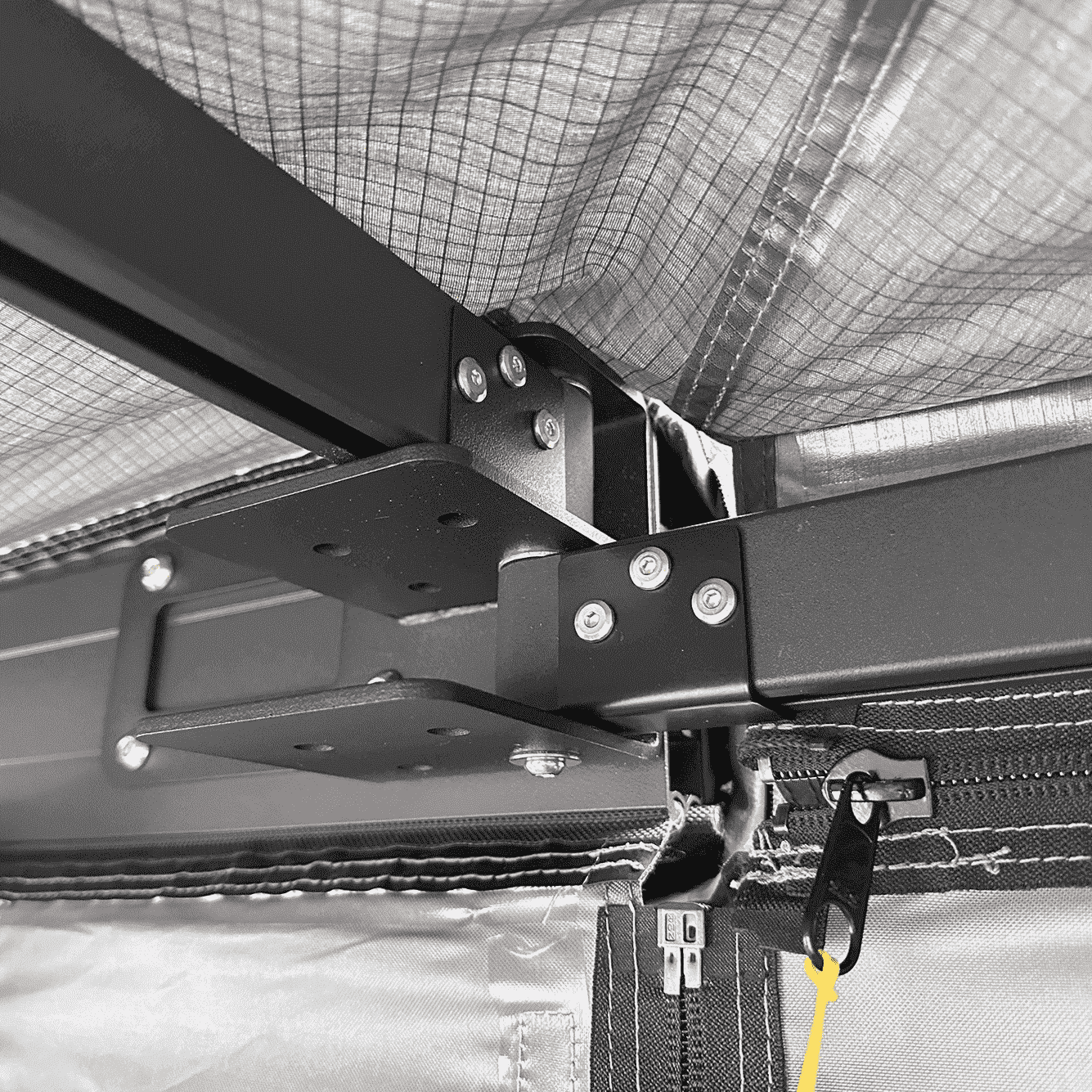 Horntools 180 Grad Markise Horizon 2,5 m für VW California T5 / T6 / T6.1 (freitragend) – Bild 10